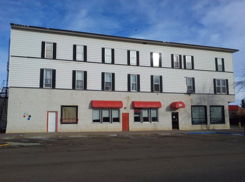 Magnuson Realty Ltd Vulcan Alberta Residential Commercial Photo